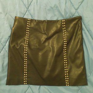 Forever 21 black faux leather studded mini skirt M